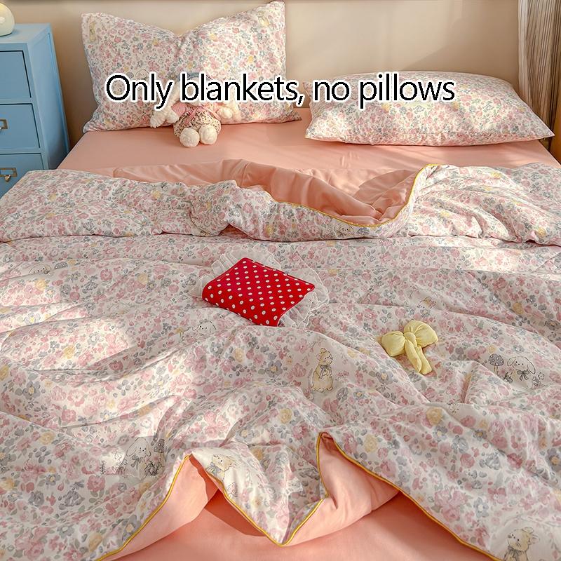 1pcs of small floral print summer quilt, super soft and skin-friendly air-conditioned quilt, suitable for use in all seasons, bedrooms, and living rooms