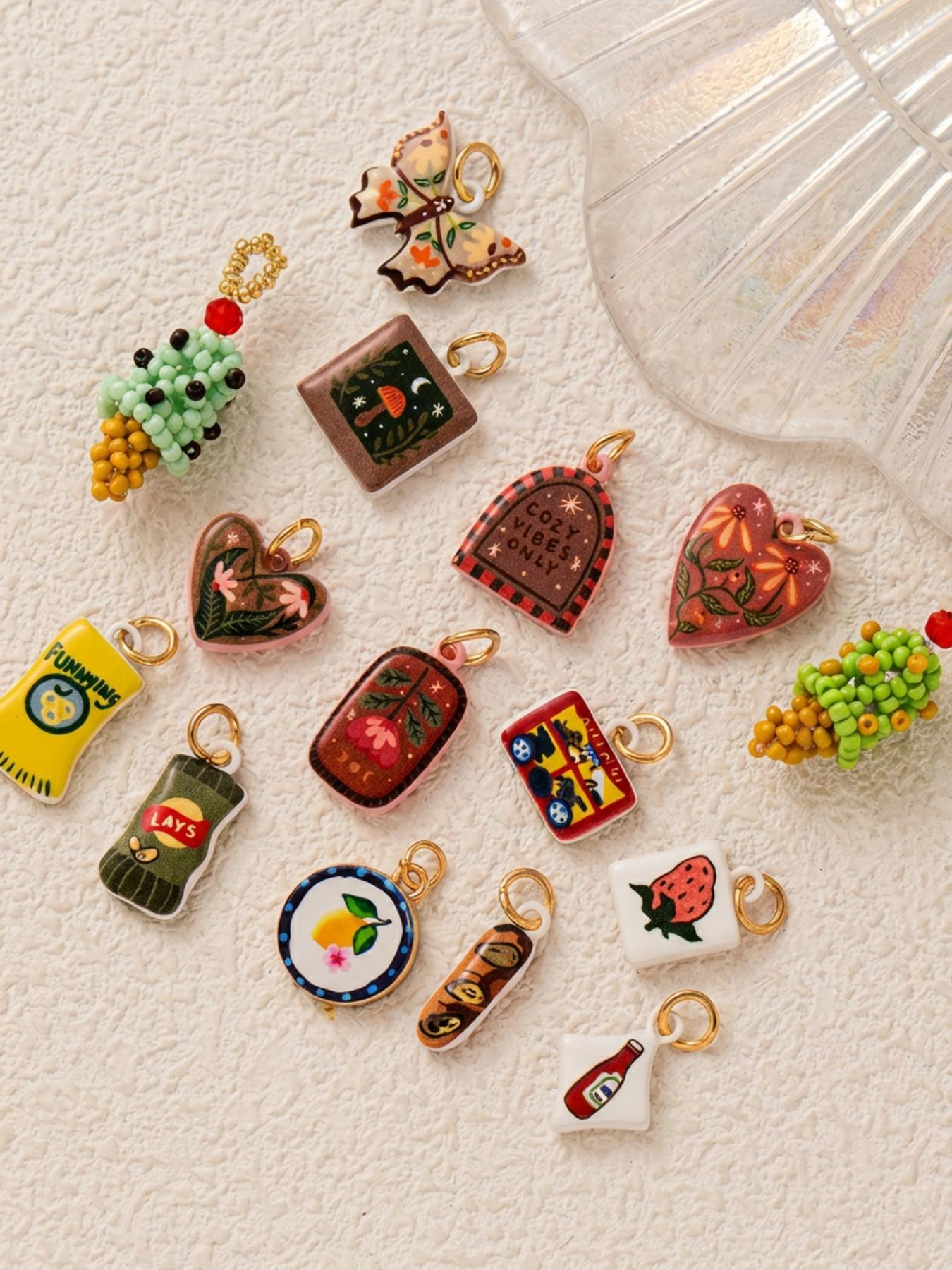 1PC Fashionable Minimalist Commute Versatile Style Pendant, Drop Painted, Strawberry, Ice Cream, Small Flower Heart, Lemon, Butterfly, Mushroom, Food Series Pendant, DIY Fashion Accessories for Keychains, Bags, and Jewelry