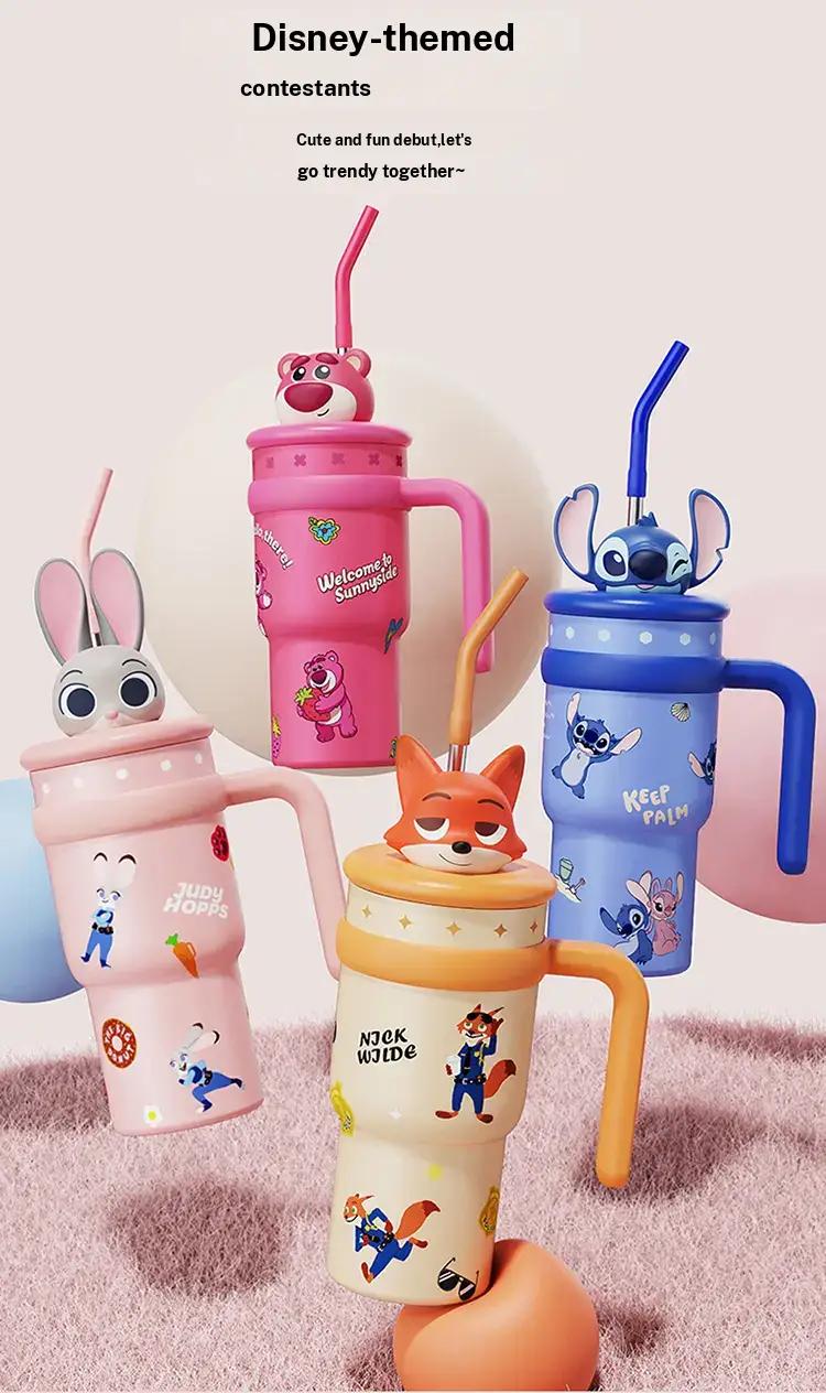 Disney Series Large Capacity lce King Cup Zootopia Strawberry Bear Stitch Design Insulated Tumbler Straw Cup Bottle with Handle Portable Holiday Halloween Christmas Ideal Gift for Kids Students Office Coffee Drinks Storage Valentine Gift for Girlfriends