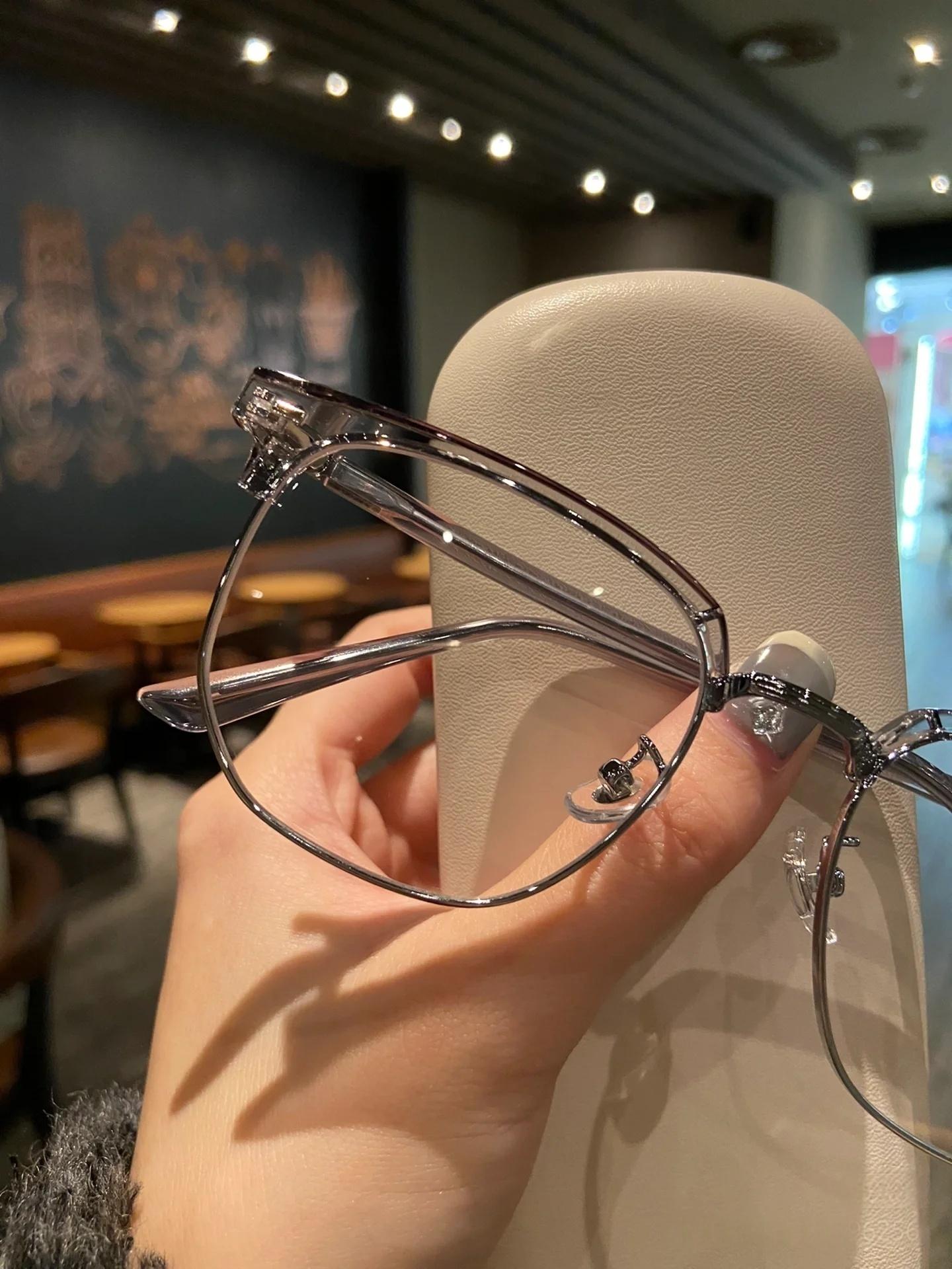 Frozen Series Blue Light Blocking Glasses Retro Clear View for Eye Protection Computer Vision Glasses Men Women Computer Gaming Glasses Rectangle TR90 Frame Anti Eyestrain UV 400 Stylish Lentes Classic Summer Eyewear - Eyeglasses Set