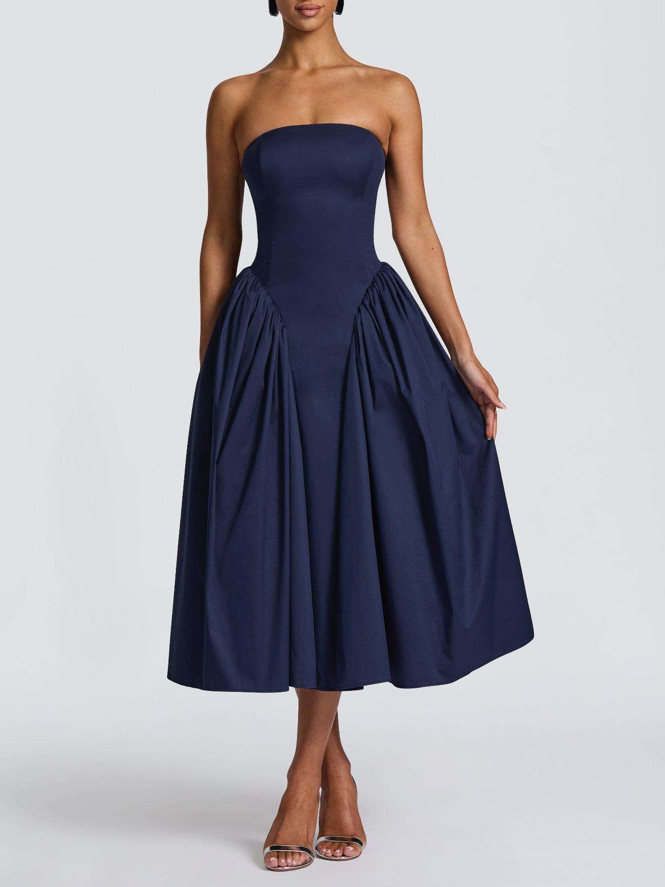 Elegant Midi Plain Color Strapless Dress for Women, Chic and Sophisticated Design for Special Occasions, Stylish Party Dress