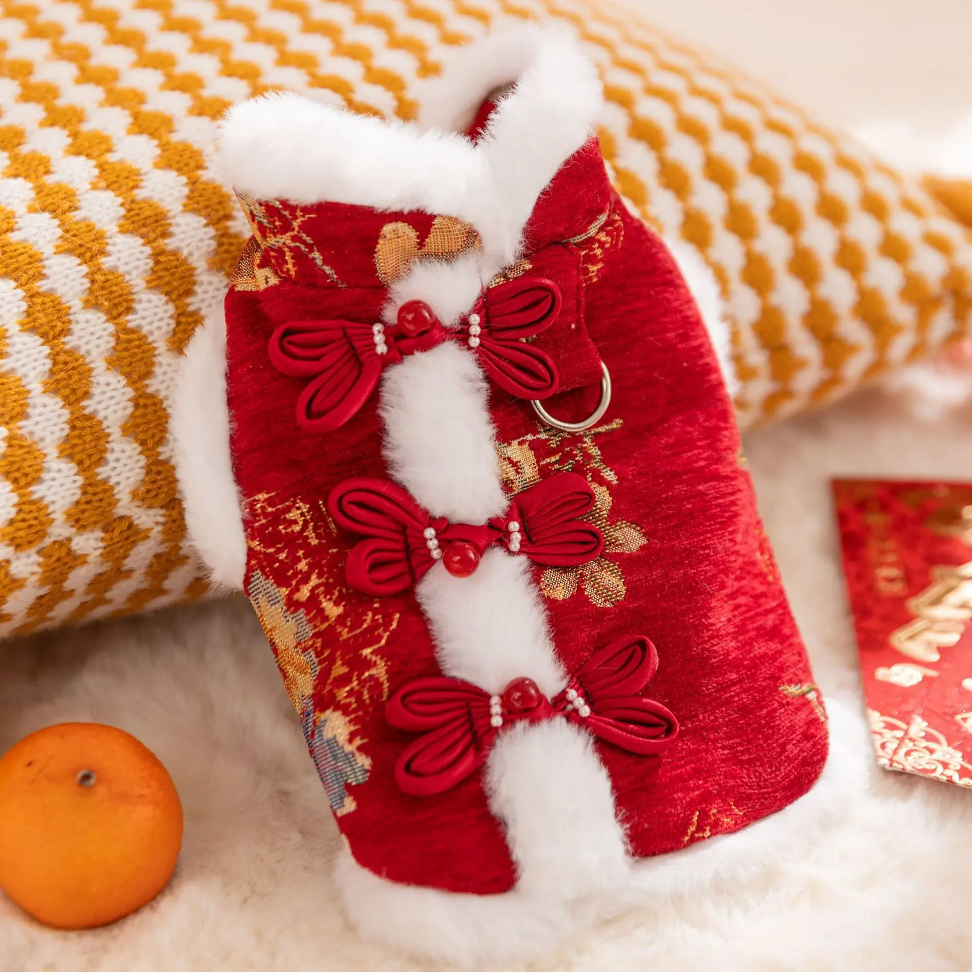 Wealthy Blossoms - Red