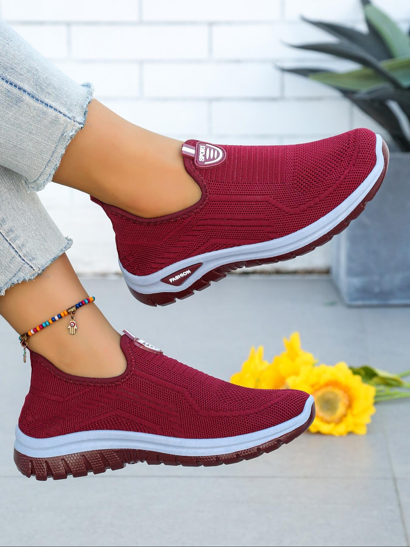 Women's Slip On Walking Shoes, Breathable Knit Mesh Casual Sneakers, Lightweight Comfortable Non Slip Athletic Shoes for Daily Commute, Outdoor Walking, Elderly & Mom Footwear