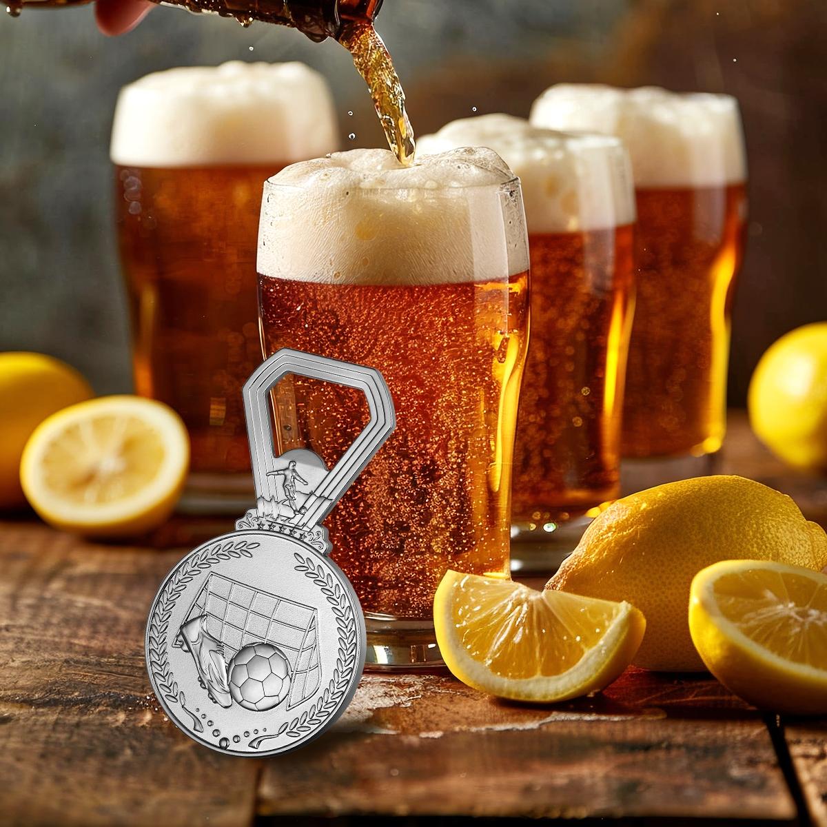 Football Medal Bottle Opener, Beer Bottle Opener, Portable Bottle Opener, Ideal for Beer Lovers, Football Fans, Sports Enthusiasts