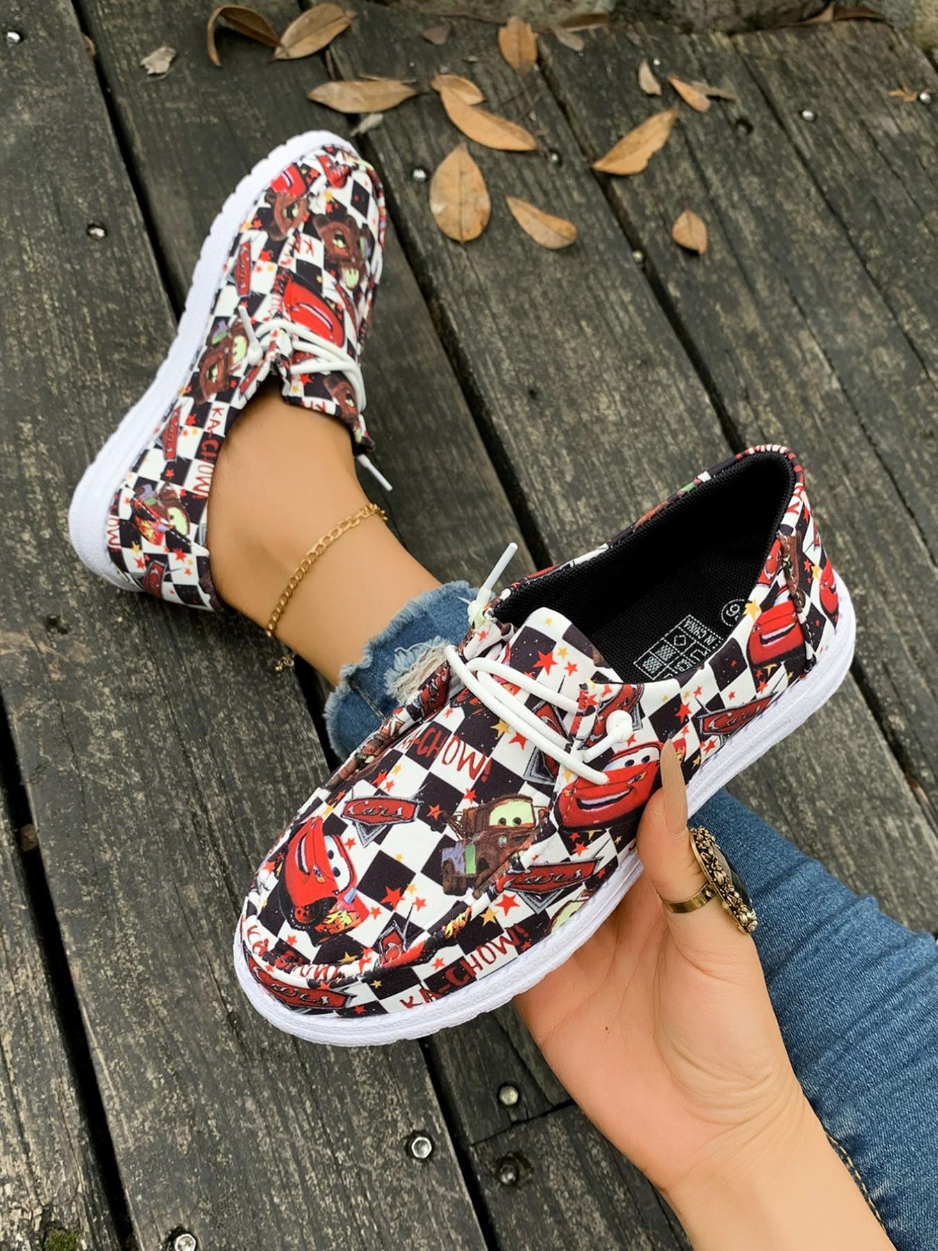Women's Three-Leaf Clover Slip-On Sneakers, Dark Personality Comfortable Casual Shoes, Eye-Catching Design Must-Have for Trendsetters