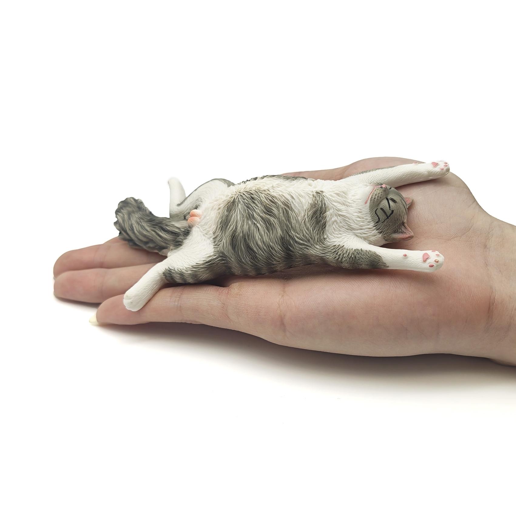 Cat Animal Model Statue Decorative Figurine for Home Decoration and Collection, Garden Office Desktop Bonsai Ornament