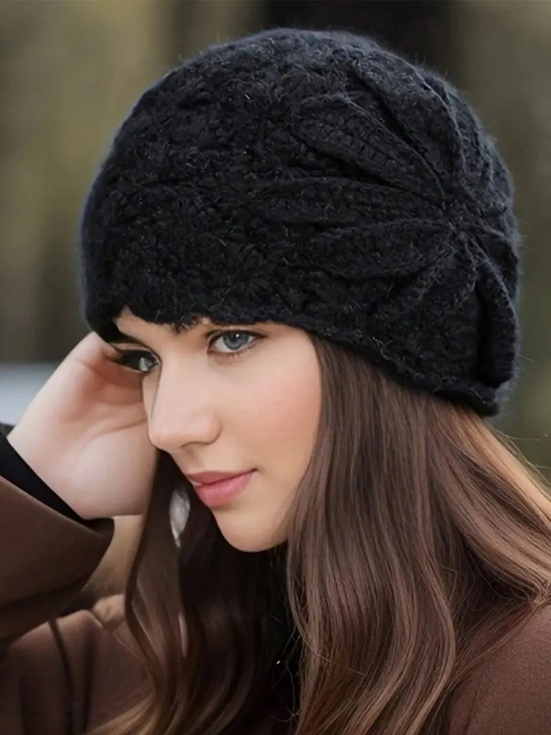 Vintage Floral Crochet Hat, Elegant Women's Knit Cap, Hollow Out Breathable Design, Fashion Accessory for All Seasons, Knitting Beanie, Knitted Cap, Casual Headwear