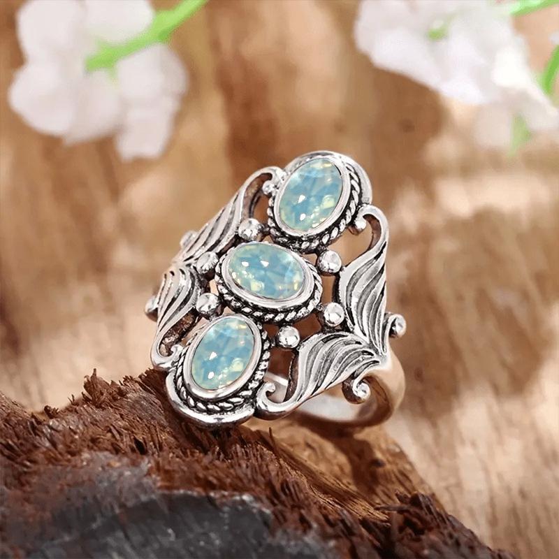 Women's Vintage-Inspired Silver-Plated Moonstone Lotus Ring - Elegant Fashion Rings, Retro Ethnic Exquisite Jewelry Accessory for Daily, Party Wear, Vintage Inspired Ring