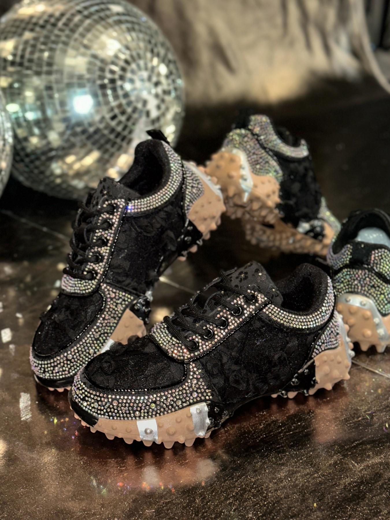 1 Pair, Lace Casual Sneakers with 3D Rose & Rhinestone Trim, Anti-slip Height Increasing Women Shoes in Sweet Fairy Style, Affordable Fashion Item, Versatile Footwear for Daily Outings