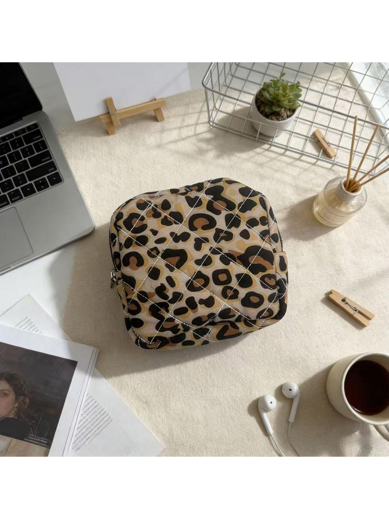 Bow Embroidery Quilted Makeup Bag, Small Portable Cosmetic Pouch for Women, ONLY 1 PC