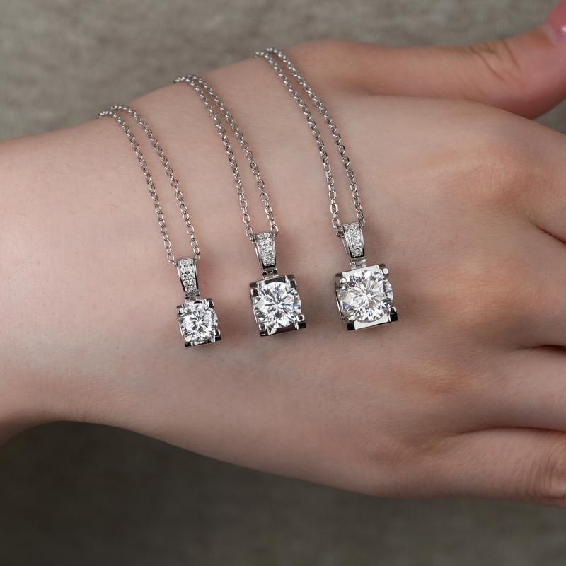 【#22 Classic】4-Prong Solitaire Brilliant Floating Synthetic Moissanite Necklace in 925 Sterling Silver