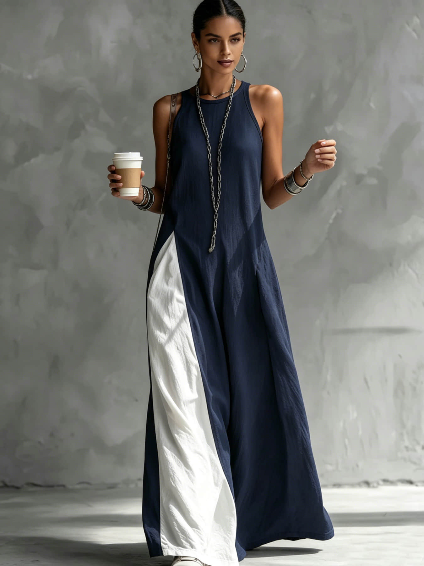 A women's color-blocking dress, Casual Beach Dress, Beach Resort Wear, with sleeveless vest, draping and flesh-concealing long skirt, suitable for summer, beach vacation, exploring shops, attending exhibitions, dating, and enjoying afternoon tea