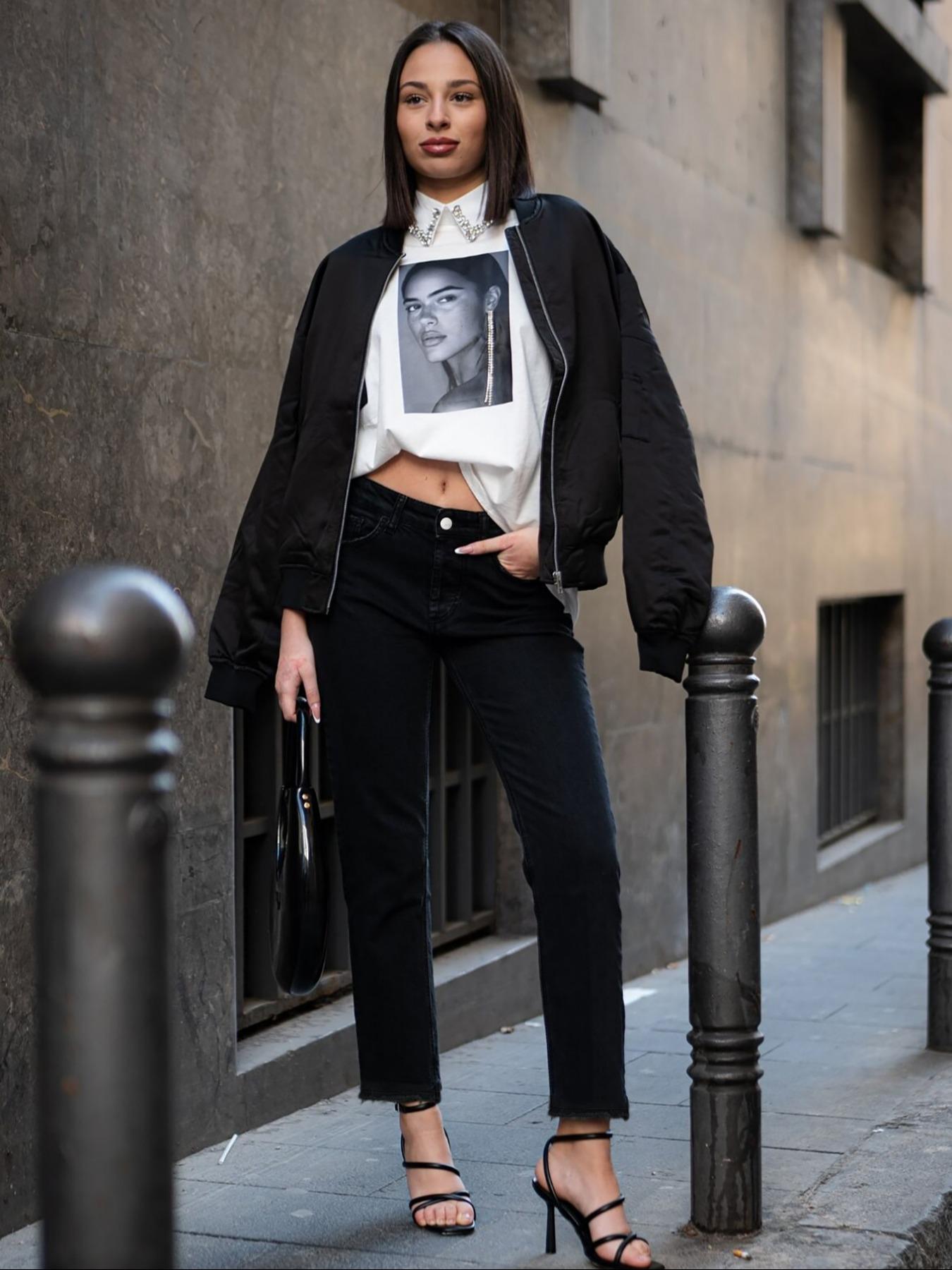 Elastic Washed Casual Slim-Fit Straight Jeans, Fashion Jeans, Plain Denim Jeans for All Seasons, Elegant Style for Dates & Daily Wear