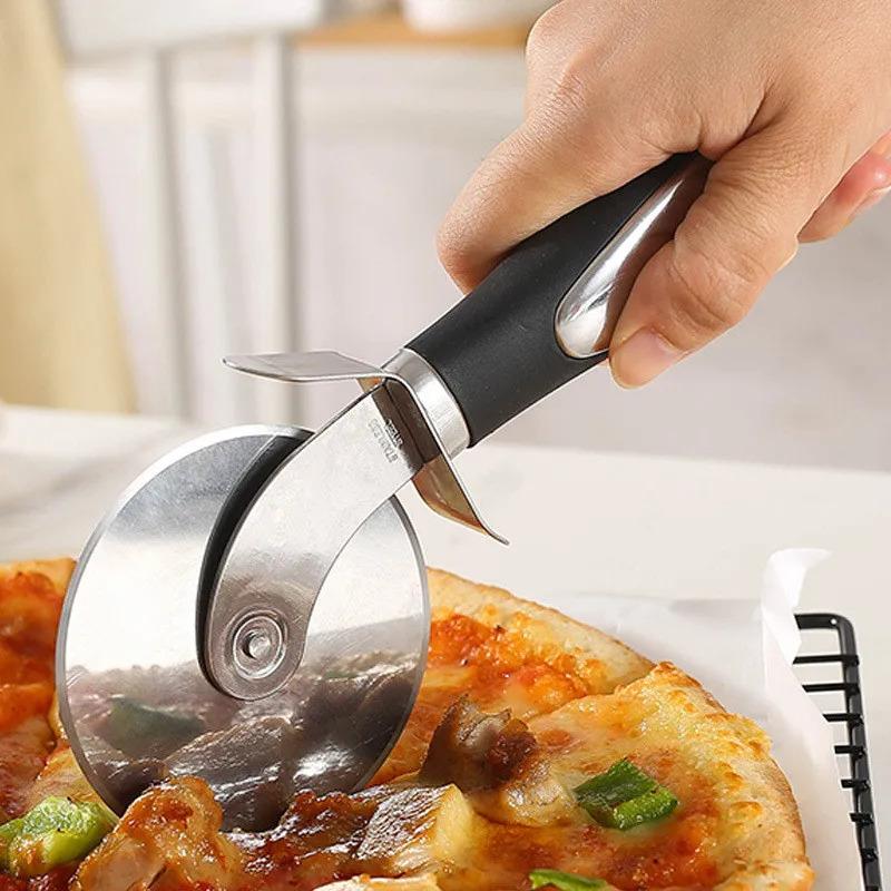Stainless Steel Pizza Cutter, Dough Knife, Bread Pie Knife, Pastry Wheel, Kitchen Tool for Home Cooking, Durable & Easy to Use