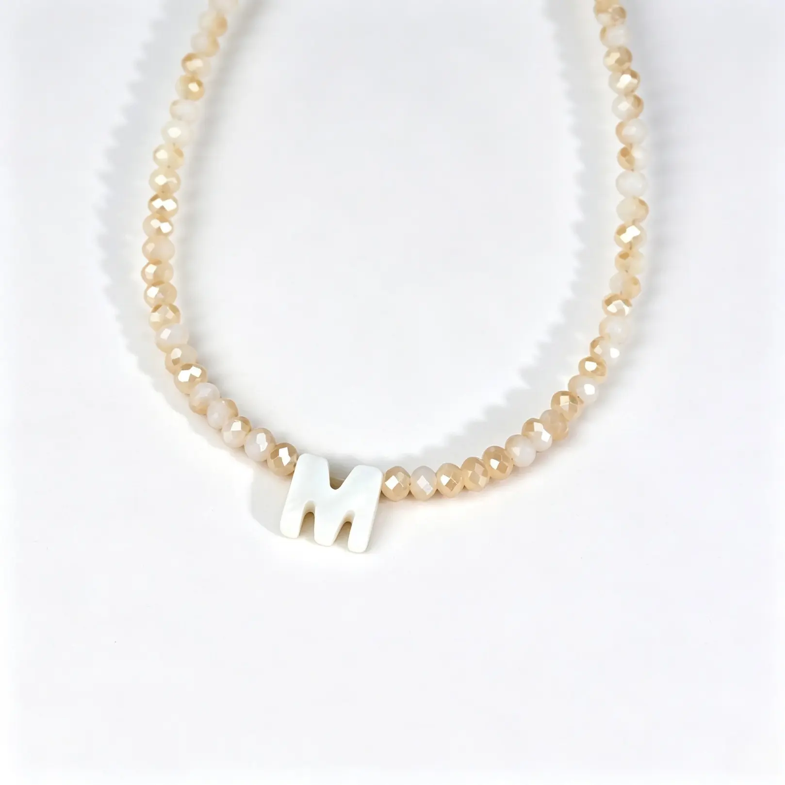 Women's Elegant Shell Motif Letter Pendant Necklace, Artificial Crystal Beaded Chain, Stainless Steel Jewelry, Dainty Female Wear Accessory, Ideal Party Gift for Daily Wear