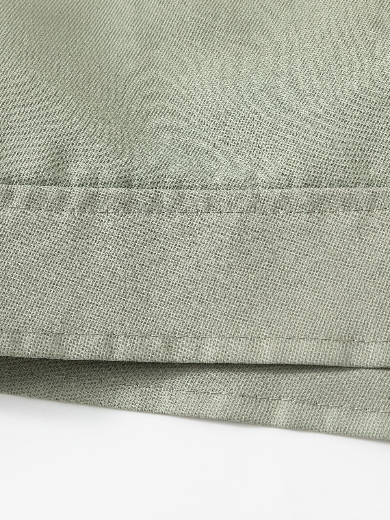 Men's Spring and Autumn Lightweight Casual Jacket - Simple Office Solid Color Light Business Style Collar Jacket, Button Front and Button Closure Design, Machine Washable, Polyester Fiber, Suitable for Daily Leisure, Work and Formal occasions