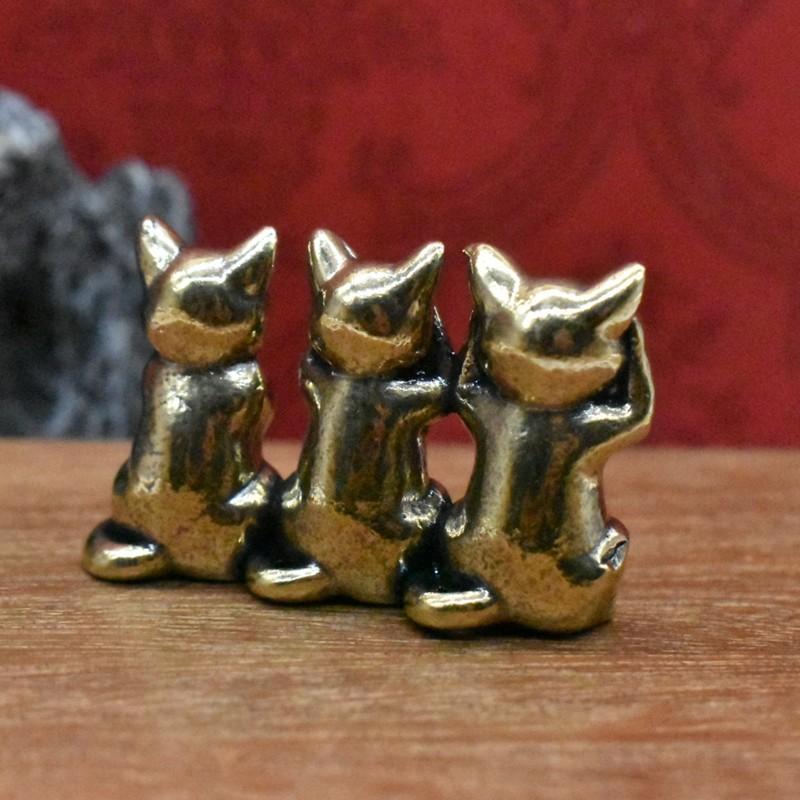 Copper Cat Statue Figurine, Fun Cute Design, Craftsmanship Detail, Home Tea Pet Desktop Decoration, Collectible Item for Cat Lovers