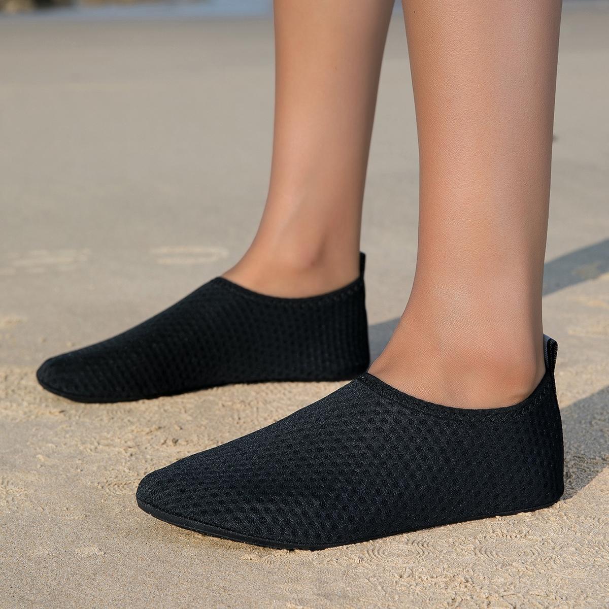 2026 Spring Summer Couples' Slip-On Yoga Water Shoes, Foldable Design, Lightweight Breathable Quick-Dry, Men's Beach Shoes, Comfortable