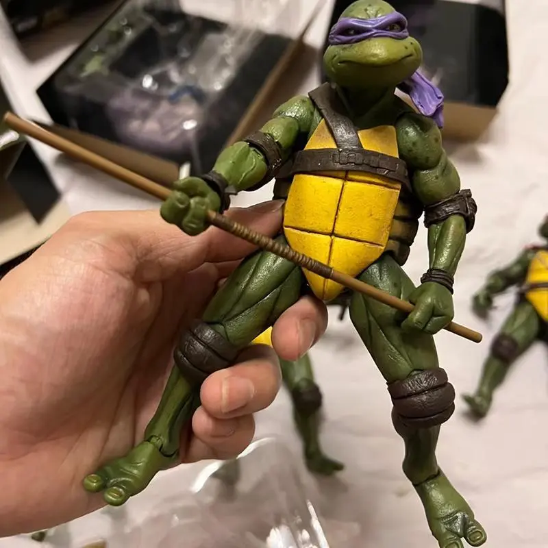 2026 hot item Teenage Mutant Ninja Turtles Animated Character Neca 1990 Movie Edition Limited Edition Action Figure Model Pvc Statue Room Deco Popular toys