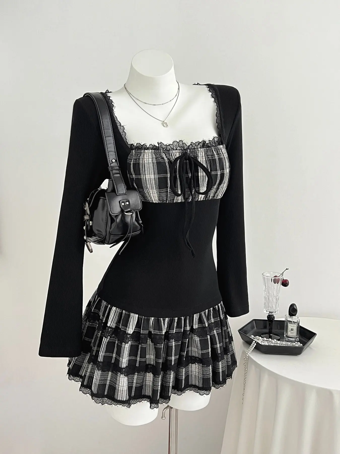 Women's Fall Mini Dress, French Sweet Cool Retro Style, Knit Patchwork Plaid Contrast Lace Ruffle, Square Neck Long Sleeve, Casual Daily Wear