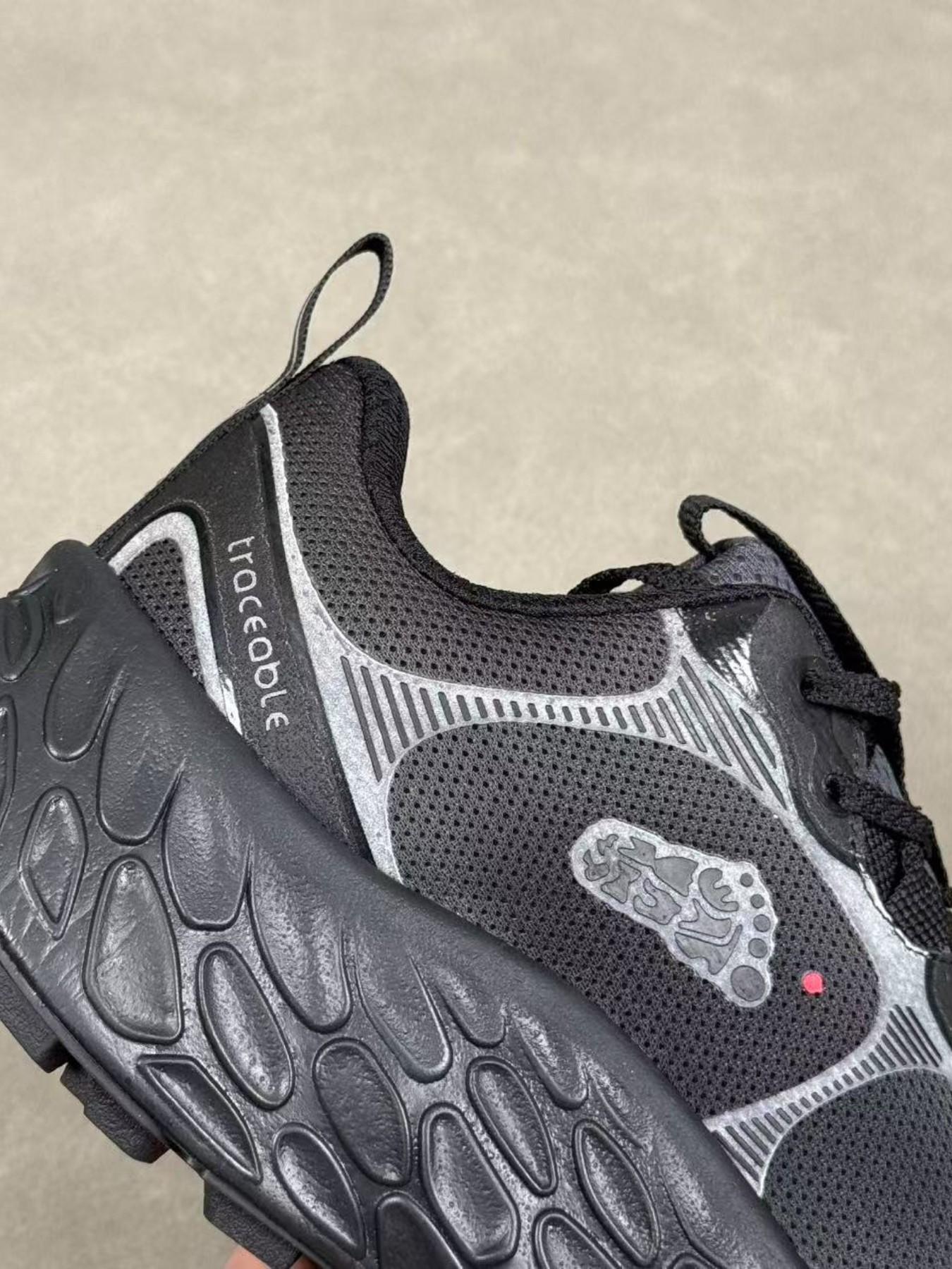 Unisex Thick Sole Wide Toe Waterproof Lightweight Breathable Outdoor Night Glow Trail Running Shoes, Comfortable Sports Footwear