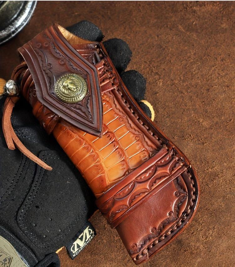 ALVELY Men's Tactical EDC Pocket Knife, Handmade Damascus Steel Folding Pocket Knife with Leather Case, Liner Lock and Charcoal Handle, Pocket Clip, Mountaineering Travel Camping Knife, Rescue Adventure Outdoor Suitable for Carrying