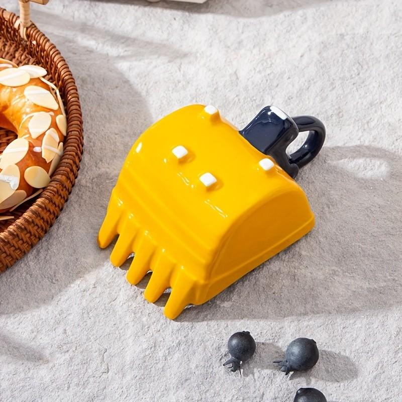 170ML Ceramic Excavator Coffee Cup, Unique Excavator Head Design, Suitable for Milk, Coffee, Tea, Oatmeal, Perfect Gift for Boyfriend