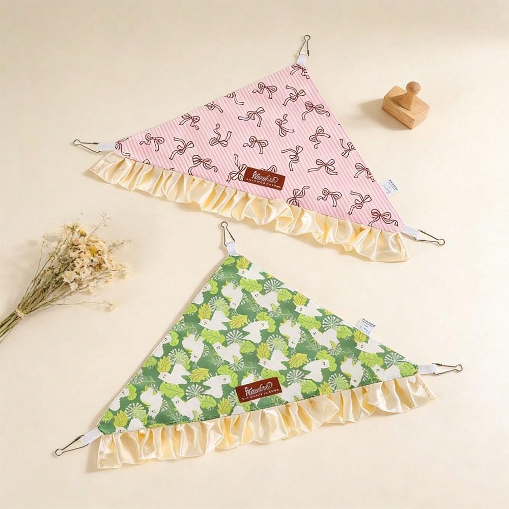 1pc Ruffled Edge Small Pet Hammock with Printing Patterns, Small Pet Sleeping Bed Hanging Triangular Bed with Hooks, Cozy Resting Nest Guinea Pig Bed for Guinea, Hamsters & Other Small Pets