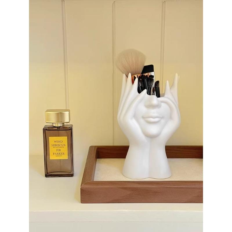 Creative Face & Hand Cosmetic Holder, Stylish Plastic Desk Organizer for Makeup Brushes, Pens and Small Accessories