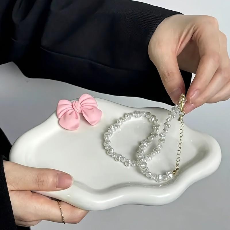 Cloud-Shaped Jewelry Tray, Single Layer Plastic Decorative Cute Storage Organizer for Perfume, Watches, Necklaces, Earrings, Artistic Desktop Decoration, Desktop Organization, Cloud Shape Design