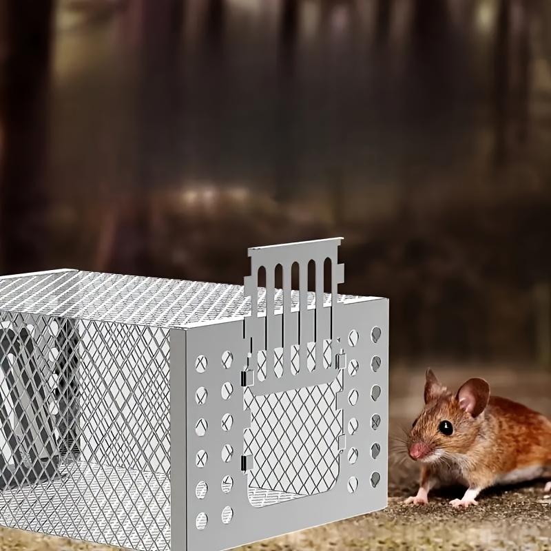 Iron automatic mouse trap, highly efficient for catching mice, continuous capture, suitable for both indoor and outdoor use