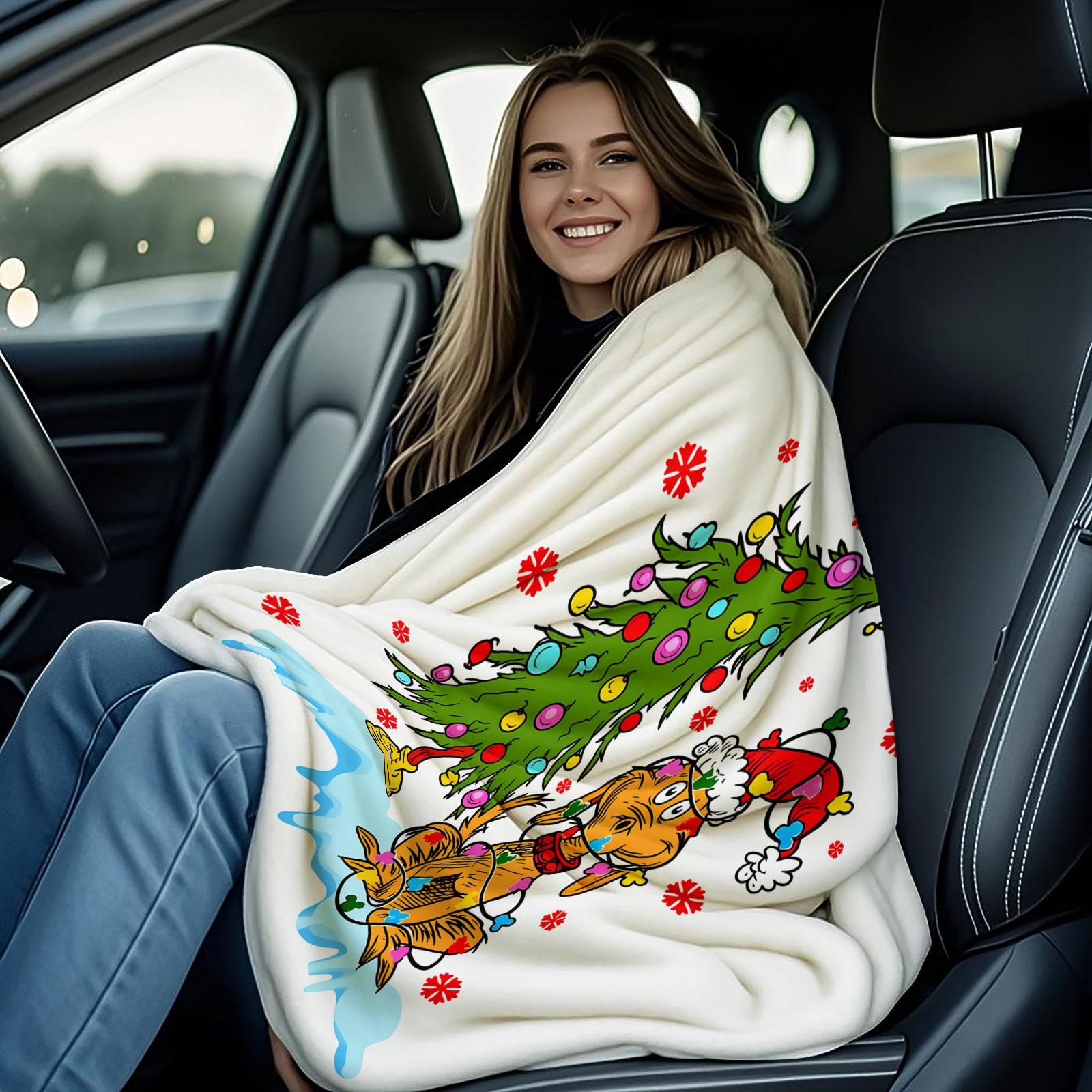 Christmas Theme Flannel Sofa Bed Blanket, Christmas Tree and Dog Grinch Pattern Plush Cover, Soft Smooth Thick Dense, Suitable for Who Love Christmas and Childlike Whimsy, Perfect Gift Choice or Self Use