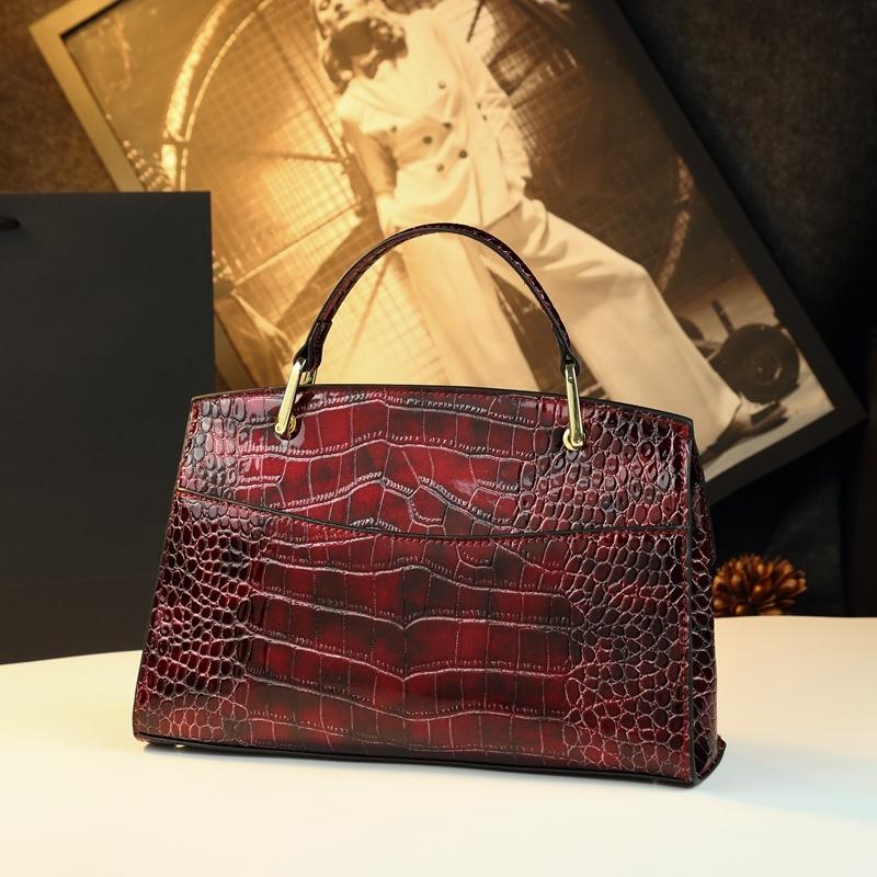 Luxury Wine Crocodile Texture Handbag, High-End Commuter Crossbody Bag, Elegant Mother Bag, Large Capacity Shoulder Bag