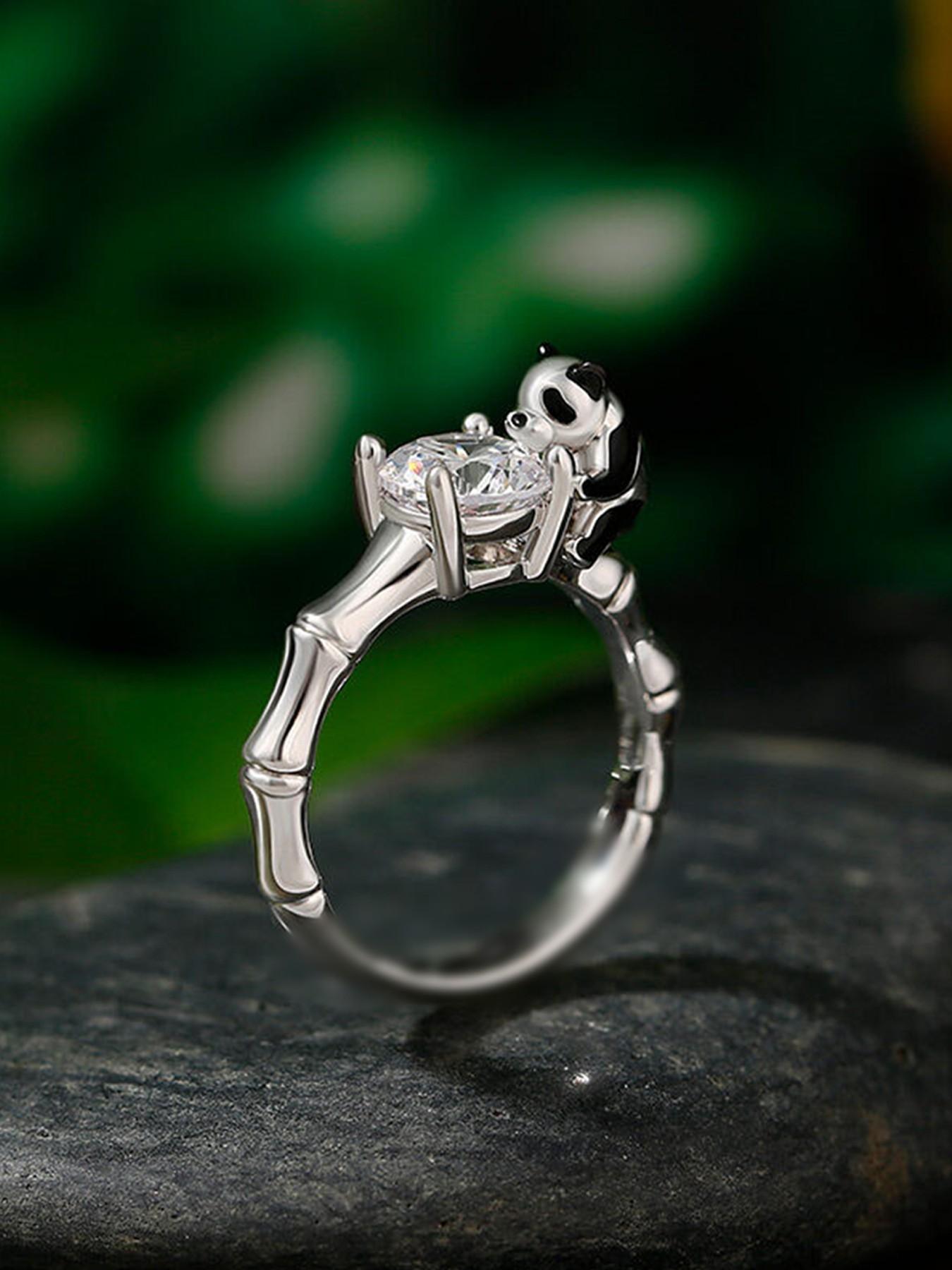 Adjustable Cute Panda Ring with 1 Carat Zircon, Color-Plated Creative Women's Jewelry, Luxury Gift for Valentine's Day, Birthday, Best Friend