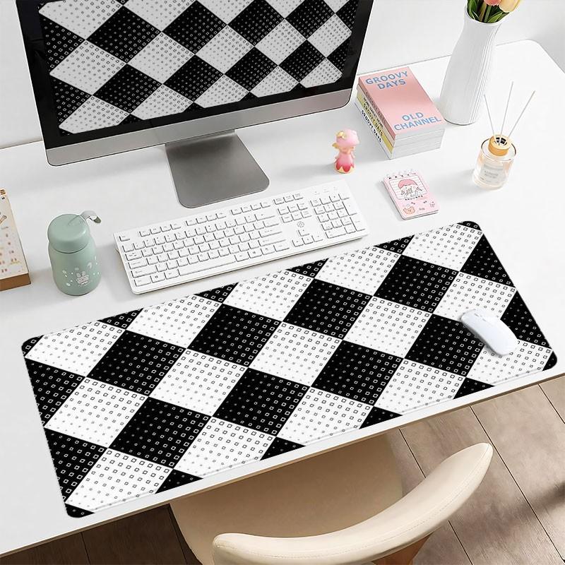 Black And White Geometric Diamond Desk Pad Gaming Mousepad XXL Mouse Pad For Laptop Desk Mouse Pad Extra Large With Non-Slip Rubber Base Stitched Edges Surface For PC Gamers Office Workers & Home Use