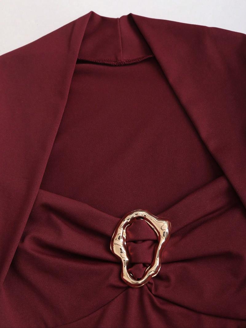 Elegant Party Cocktail Dress for Fall & Winter, Wine, Metal Decorations, Slim Fit, Perfect for Christmas and Formal Occasions