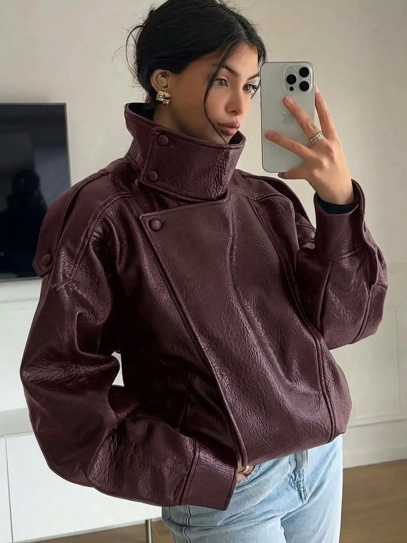 Women's Stand Collar Faux Leather Short Jacket, Ladies Asymmetric Snap Button PU Leather Look Outerwear, Relaxed Oversized Fit Elasticated Hem Autumn Winter Street Fashion Bomber Style Coat for Daily Casual Going Out Wear Long Sleeve