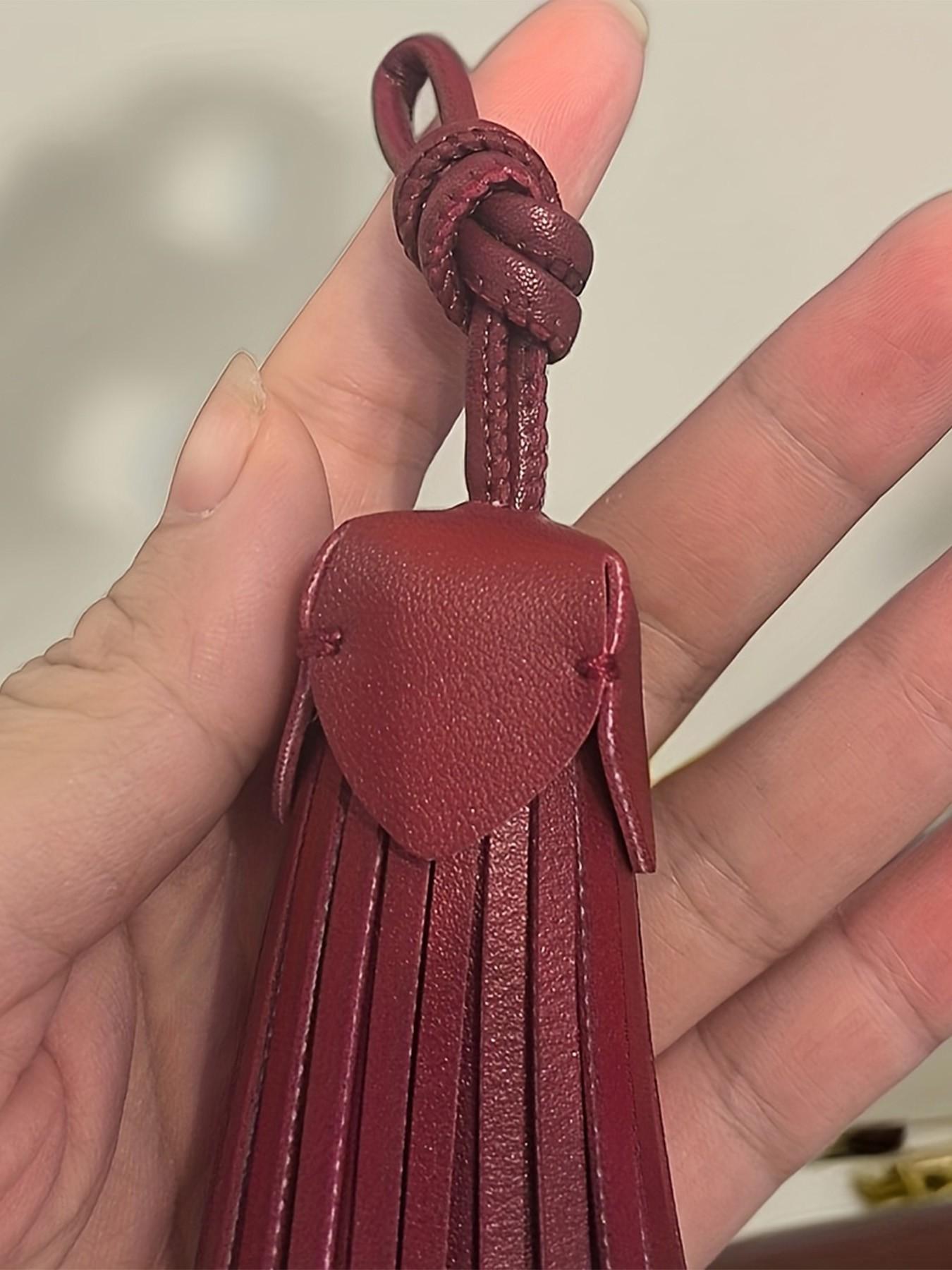 Simple Fashion PU Leather Tassel Bag Charm, Keychain Accessory for All Seasons, Casual Plain Design, Perfect Holiday Gift