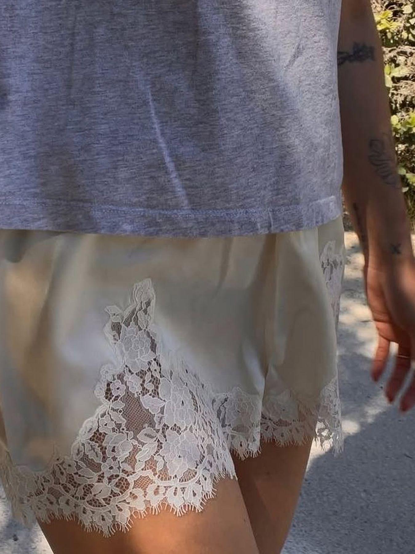 Women's Satin Silk Lace Shorts, Mid-Waist Mini Skirt, Luxurious Party Dress, French Style, Fashion Versatile Pants