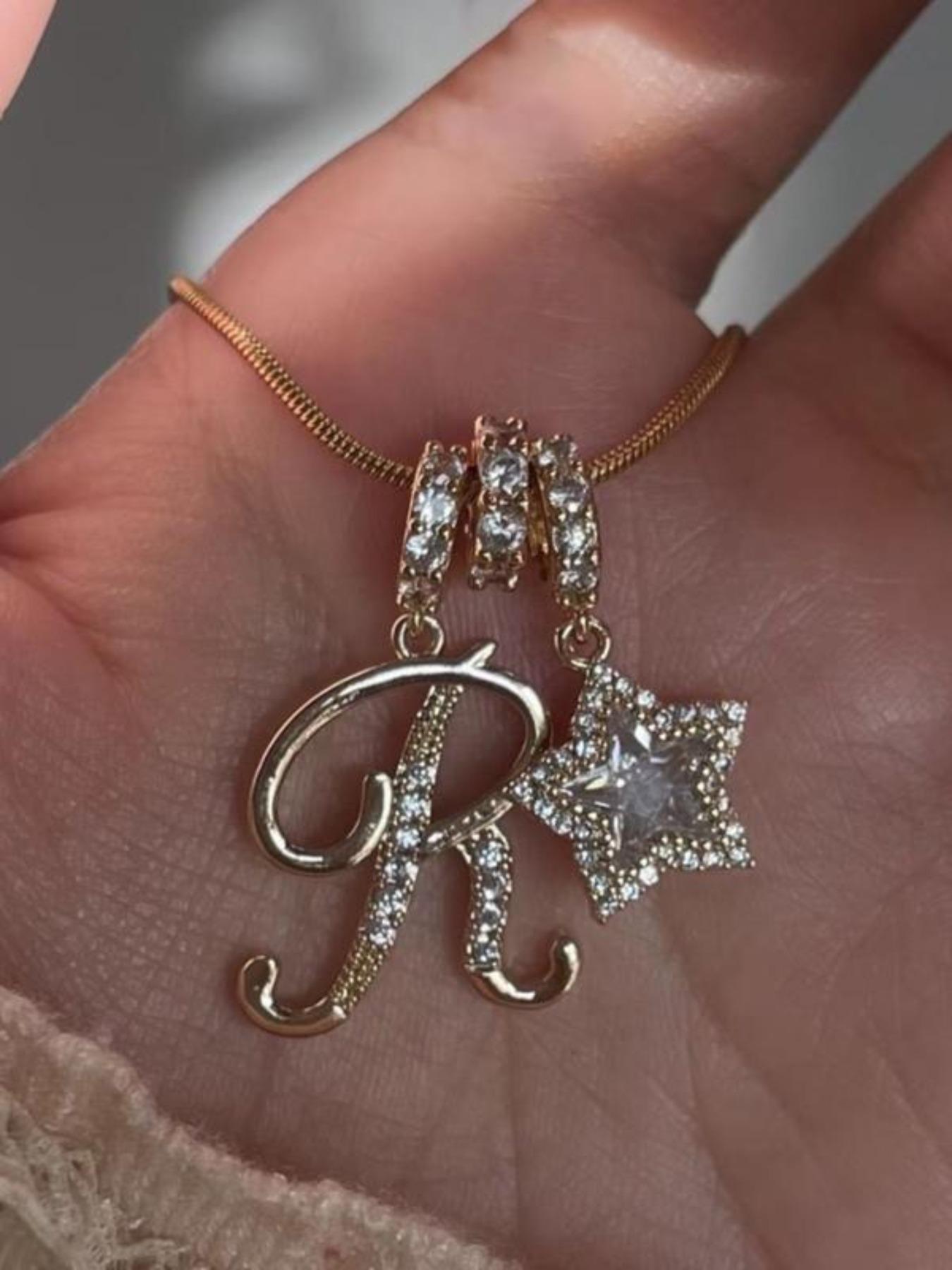 Elegant Sweet 26 Letter Zirconia Star Pendant Necklace, Necklace Initial, High End Necklace, Perfect Gift for Mom Or Girlfriend for Valentine's Day, Mother's Day & Birthdays, Personalized Jewelry Gift