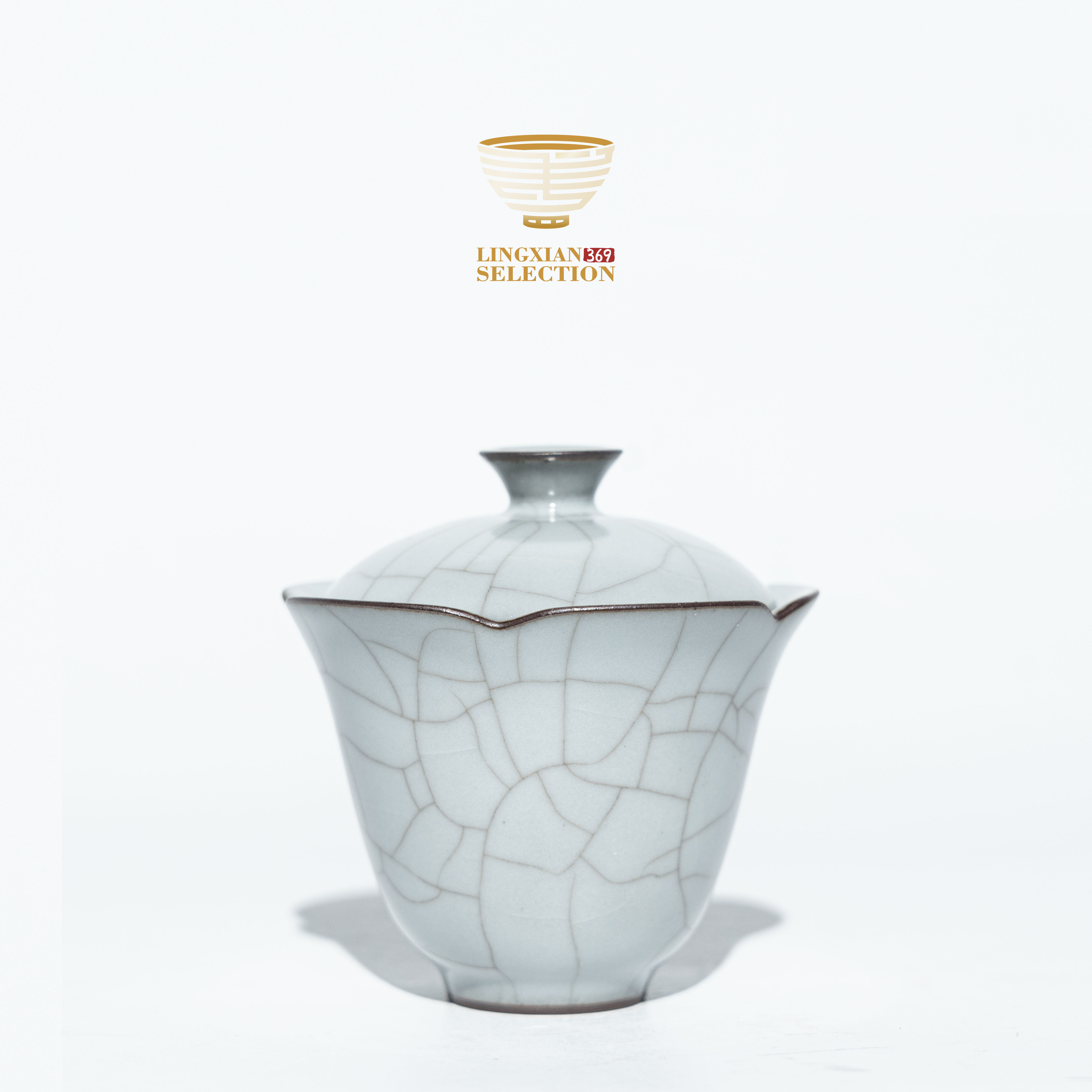 [Master Wang Yunlong's Guan Kiln  Lotus Gaiwan] Crackle Glaze Kung Fu Tea Bowl｜Handcrafted Collector's Choice