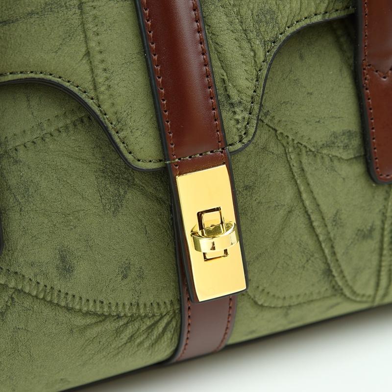 Vintage Commuter Tote Bag for Women, 2026 New High-End Large Capacity Handbag, Mom Bag for Work, Single Shoulder Bag