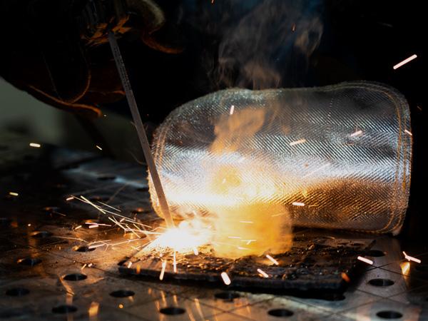 YESWELDER Hand Heat Shield with Elastic Band, Double-Layer Cowhide Leather Aluminized Back Welding Hand Pad