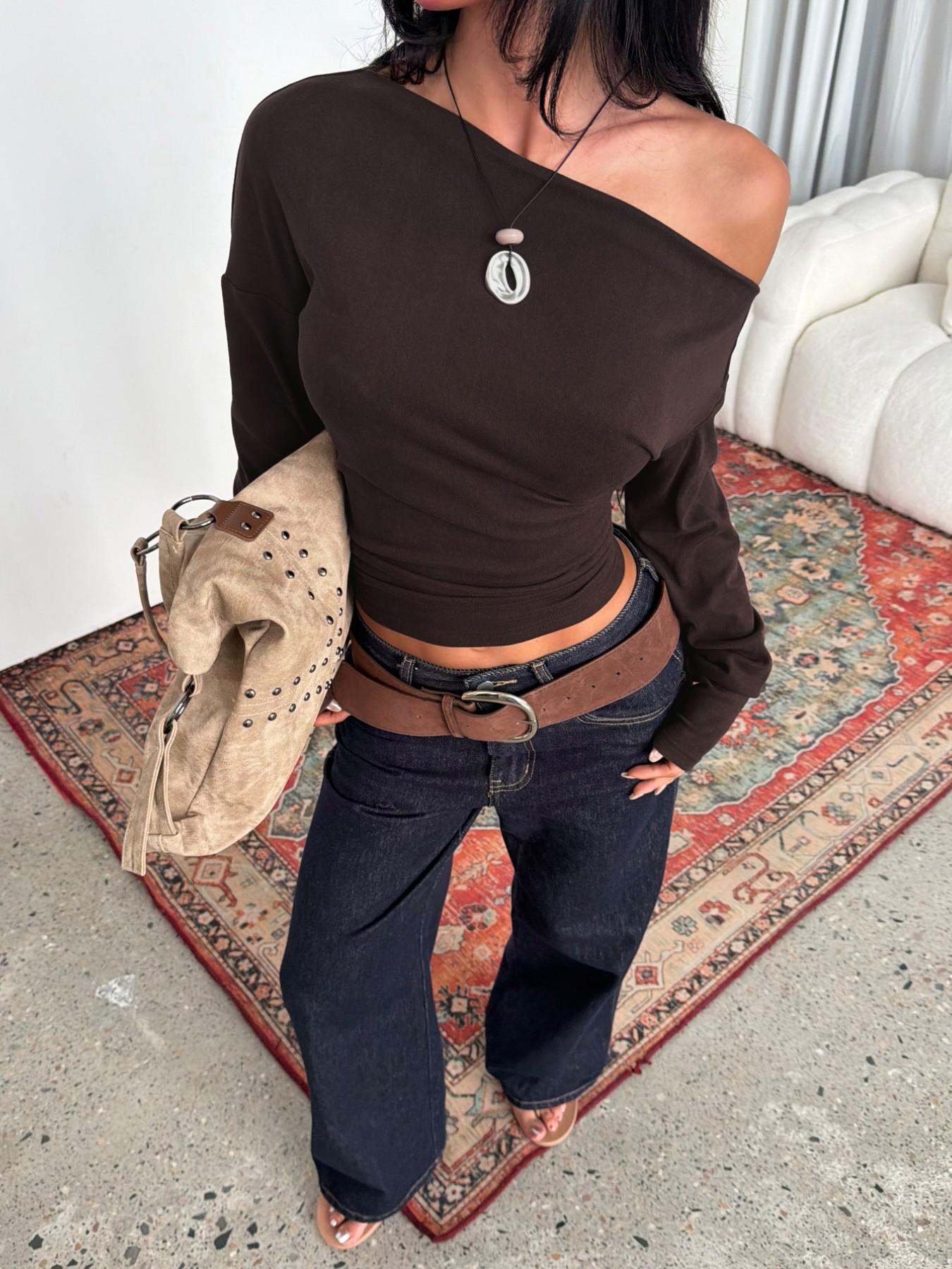 Womens Brown One Shoulder Long Sleeve Crop Top Asymmetric Neck Ruched Slim Fit Shirt Off Shoulder Bodycon Stretchy Going Out Top Sexy Streetwear Club Party Date Night Fall Autumn Casual Daily Wear Trendy Fashion Basic Layering Top