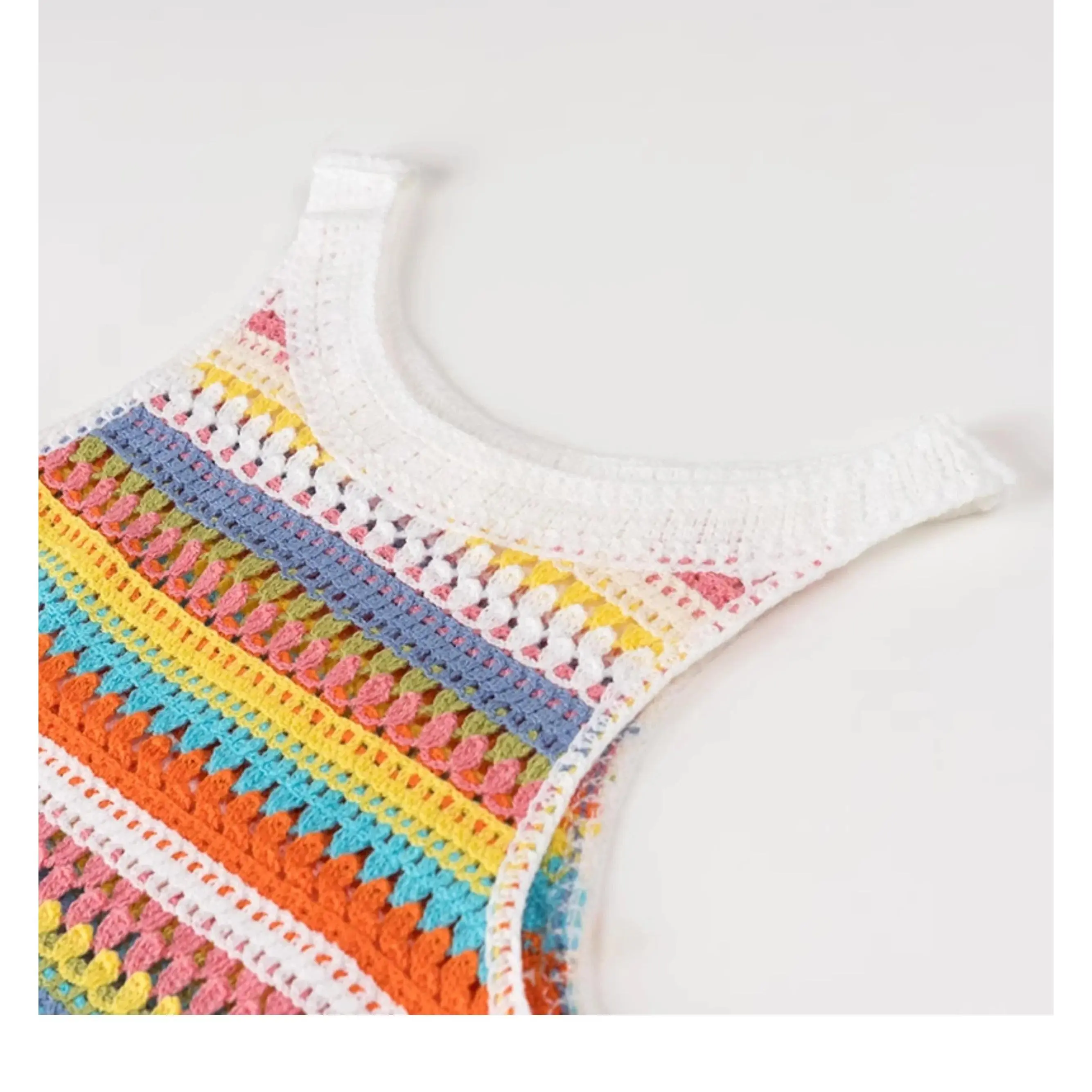 Rainbow Crochet Halter Top for Women Teen-girl Openwork Knitted Fringed Crop Tanks Camis Summer Boho Vacation Beach Outfit
