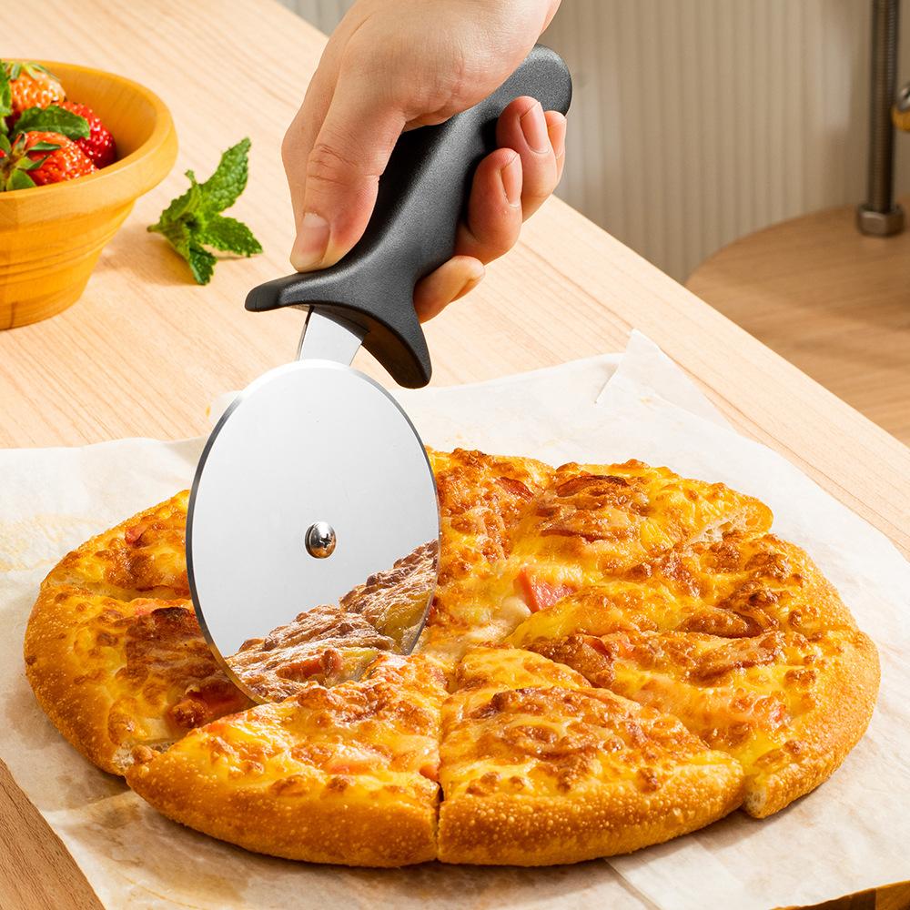 Pizza Wheel Pizza Cutter Baking Tool Stainless Steel Rolling Cake Spatula, Durable Kitchen Accessory for Easy Pie Slicing