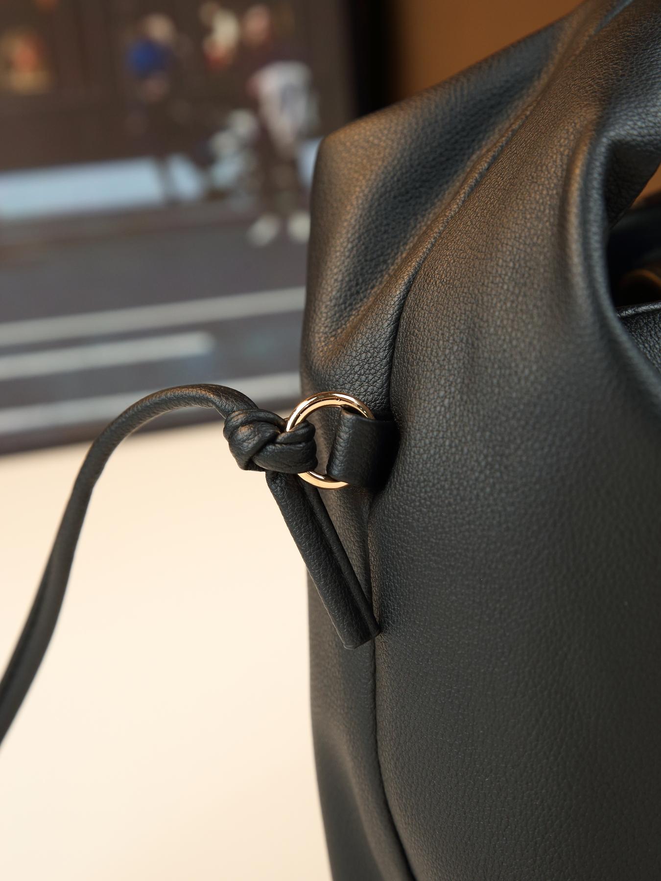 Niche design simple solid color bento bag lychee pattern going out leisure Fashionable Evening Bag shoulder messenger bag dinner bag