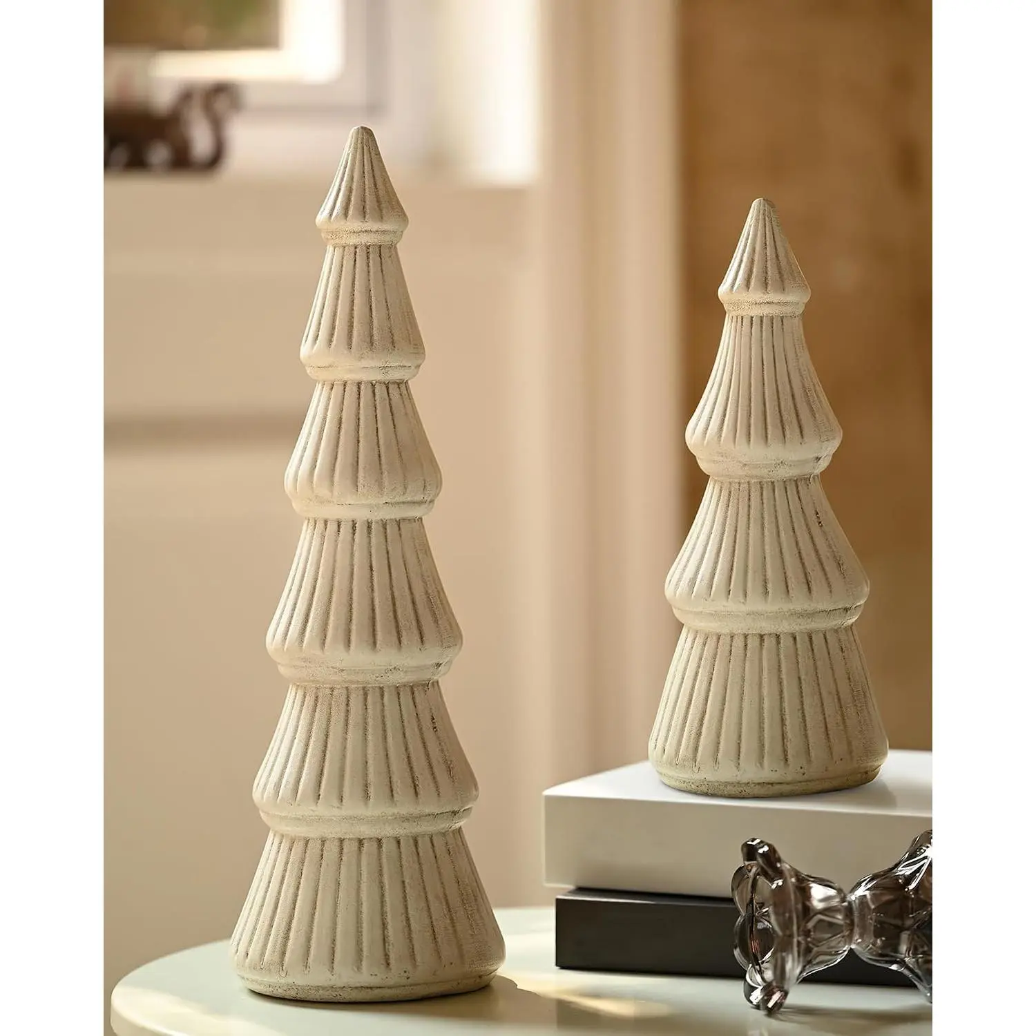 Wooden Christmas Tree Figurine r for Table Centerpieces | Set of 2 White Christmas Tree, Small Distressed White Xmas Trees Set ration for  Mantle Office Indoor
