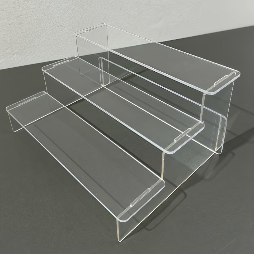 Display shelf with a modern and simple design, a multi-functional display shelf suitable for placing statues and models, which is space-saving and collectible.
