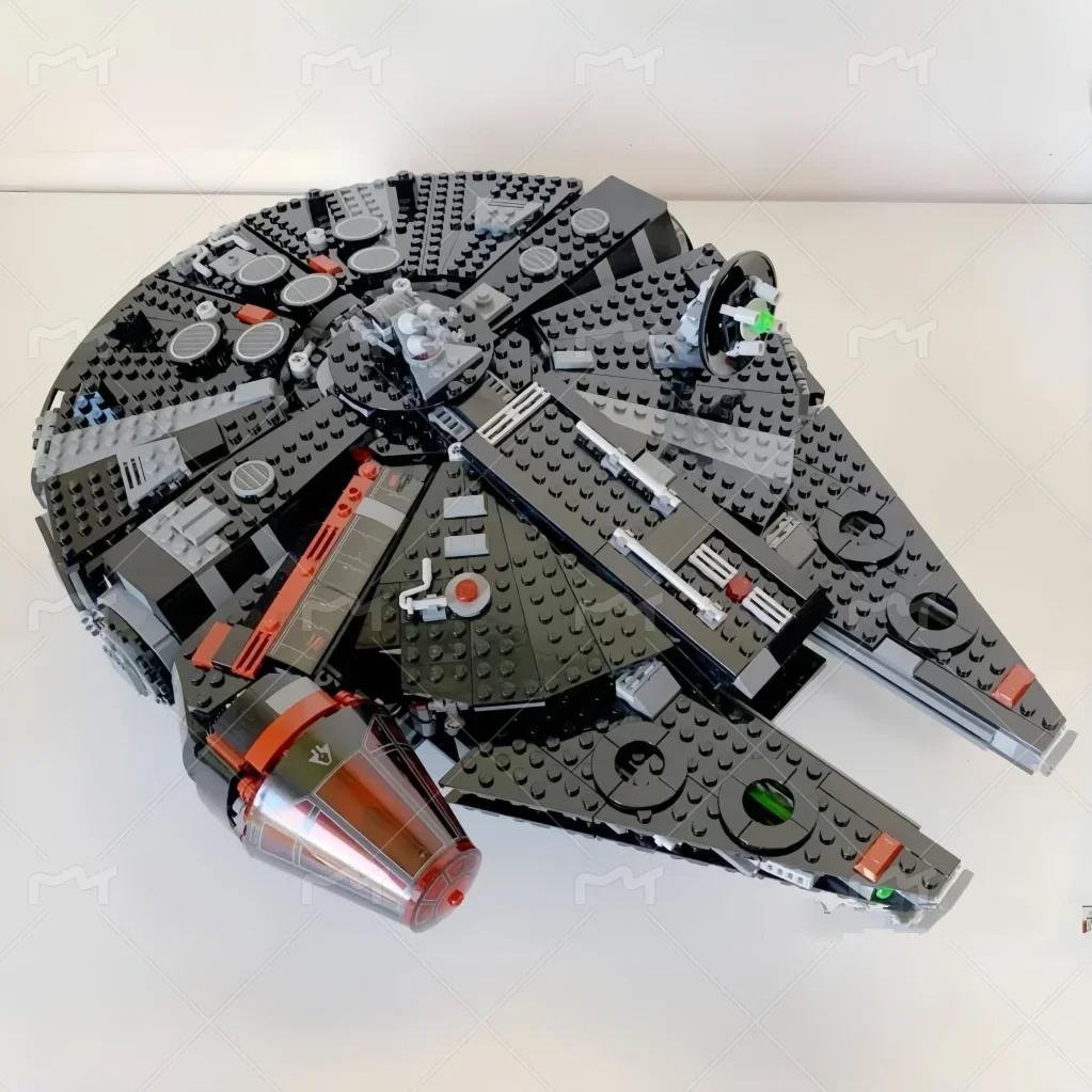 New Arrival 1579 Pieces Dark Falcon Millennium Series Spacecraft Building Set, Enhances Kids' Manual Skills, DIY Model Kit, Child Toy Gift